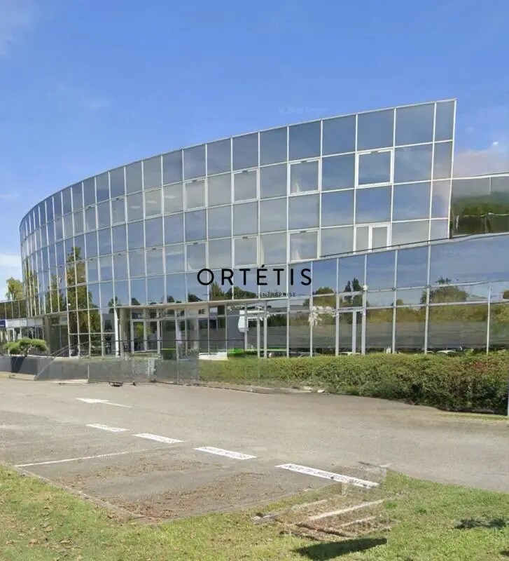 Office in Labège to rent Building Photo- Image 1 of 13