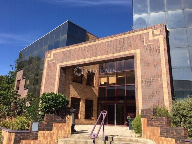91103 Rue Pereire, Saint-Germain-en-Laye for sale - Building Photo - Image 1 of 12