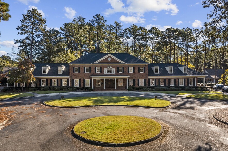 11 Village Club Ct, Pinehurst, NC for sale - Primary Photo - Image 1 of 1