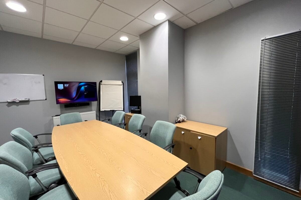 24-26 Brest Rd, Plymouth, DEV PL6 5XP - Unit 24 -  - Interior Photo - Image 1 of 3