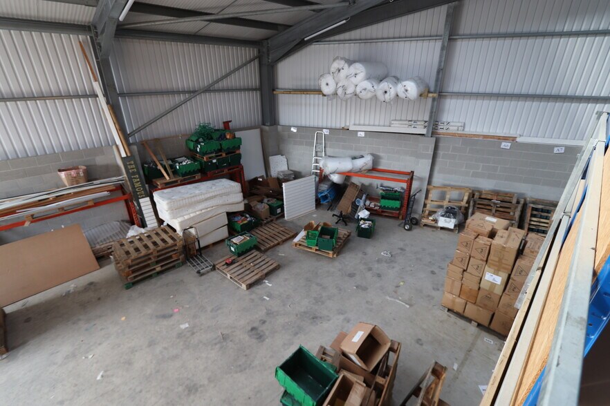 Kings Hl, Bude EX23 8QN Kings Hill Industrial Estate UK