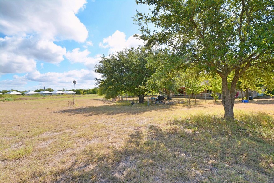 2841 Goodwin Ln, New Braunfels, TX for sale - Building Photo - Image 3 of 12