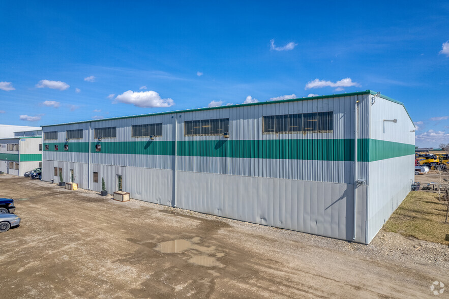 80042 E 475 Ave, High River, AB for sale - Building Photo - Image 2 of 5