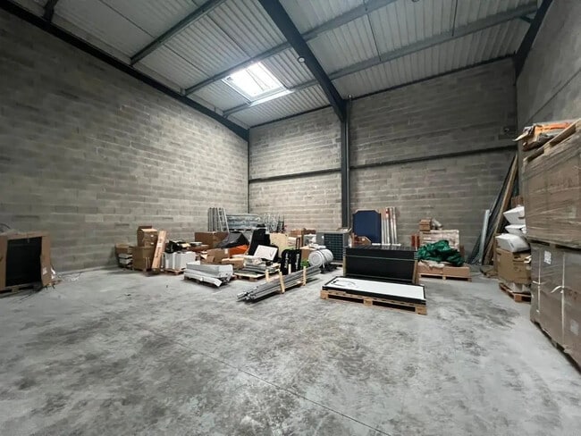 Vente Local d'activités 387 m²