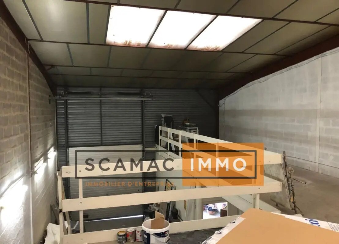 Industrial in Stains to rent Interior Photo- Image 1 of 7