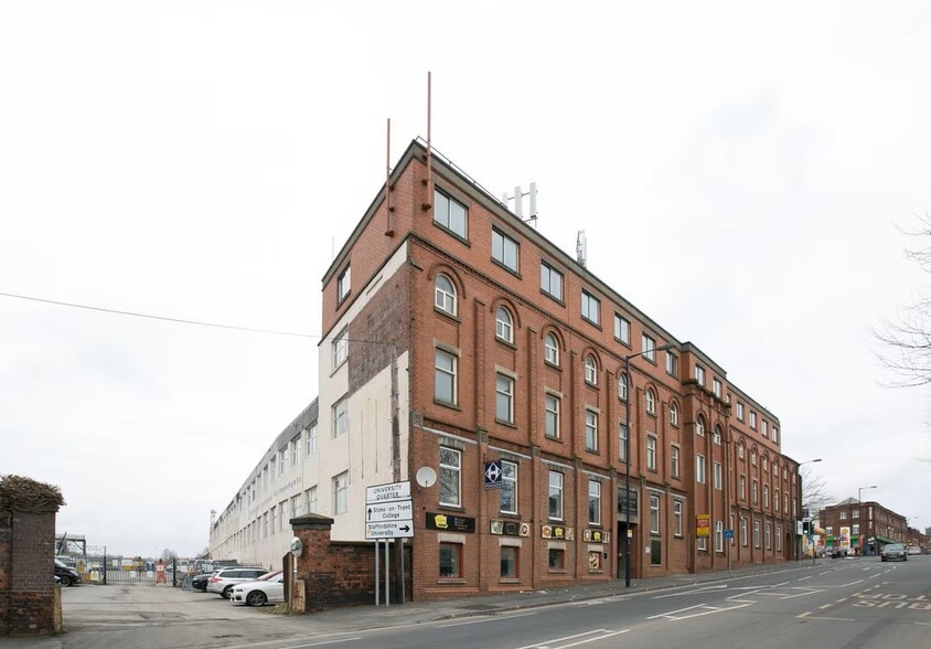 Newlands St, Stoke On Trent for rent - Building Photo - Image 1 of 11