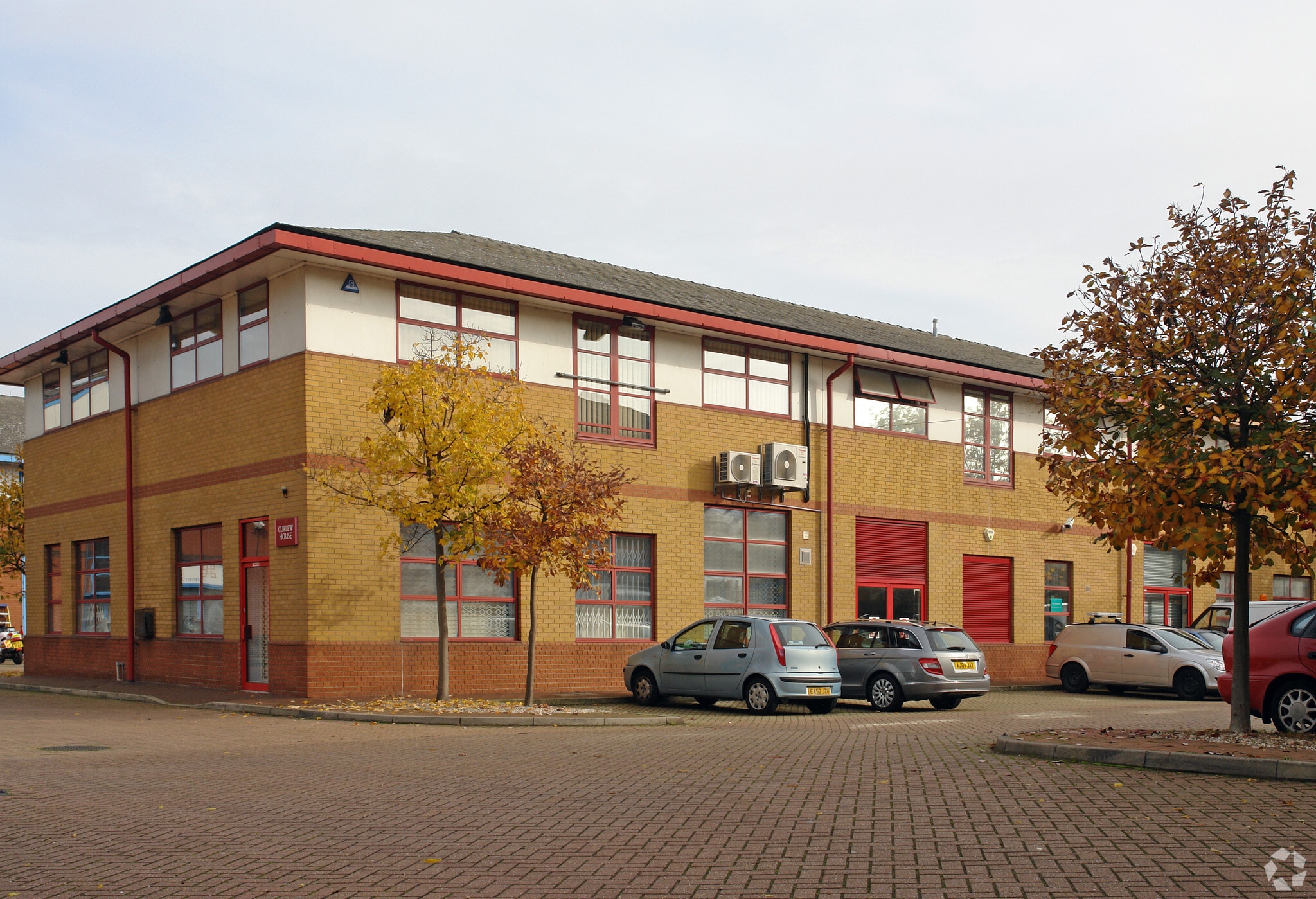 Trinity Park, London to rent Primary Photo- Image 1 of 3