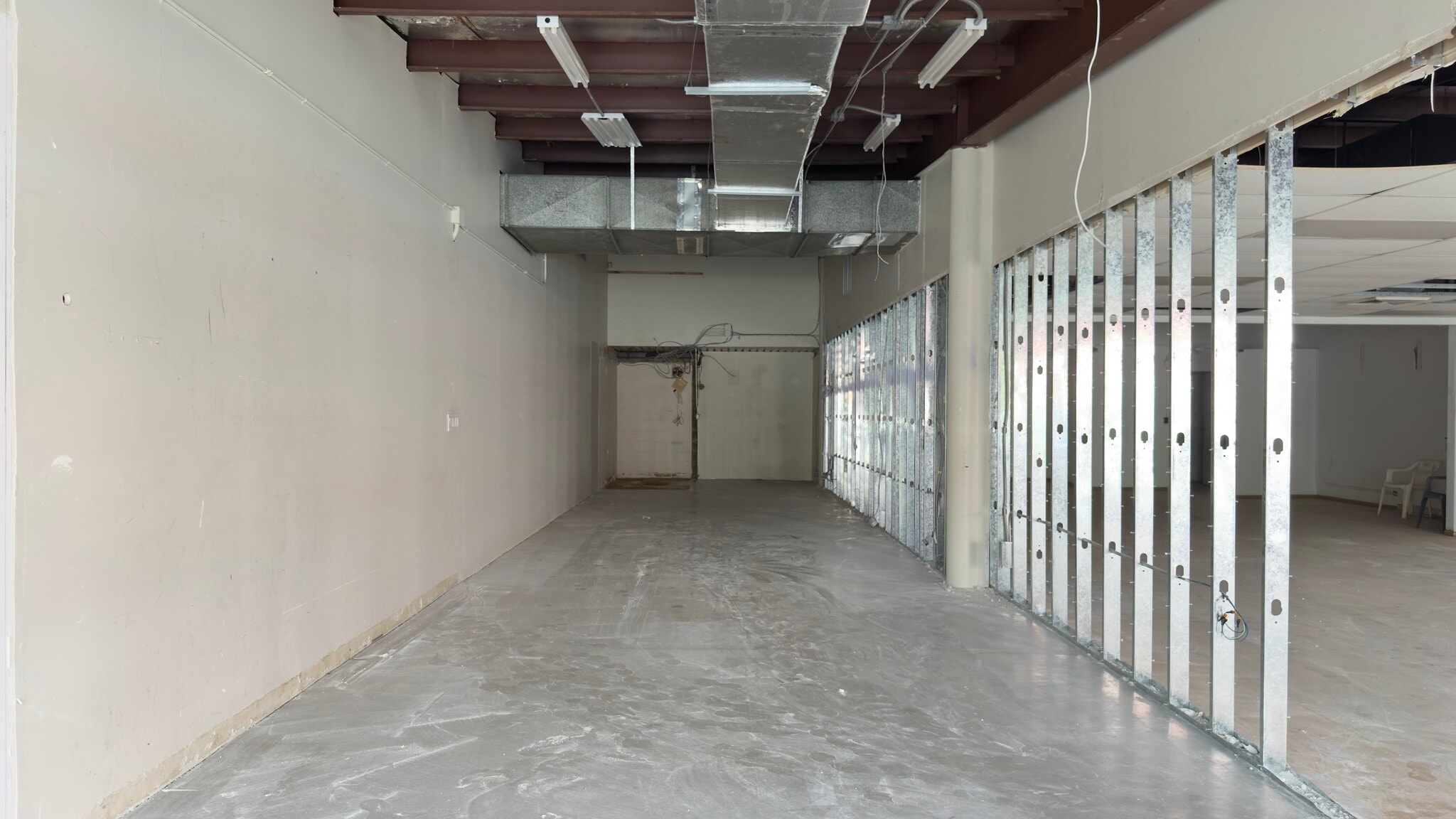 3057 Waialae Ave, Honolulu, HI to rent Building Photo- Image 1 of 5