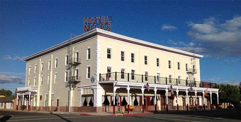 304 S Main St, Alturas, CA for sale - Primary Photo - Image 1 of 1