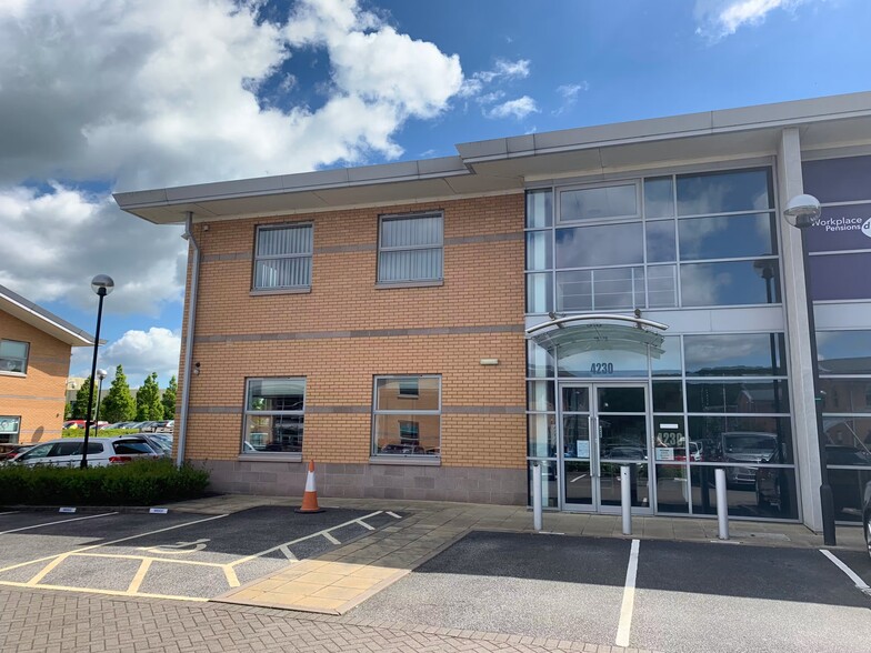 4230-4235 Park Approach, Leeds to rent - Building Photo - Image 1 of 1