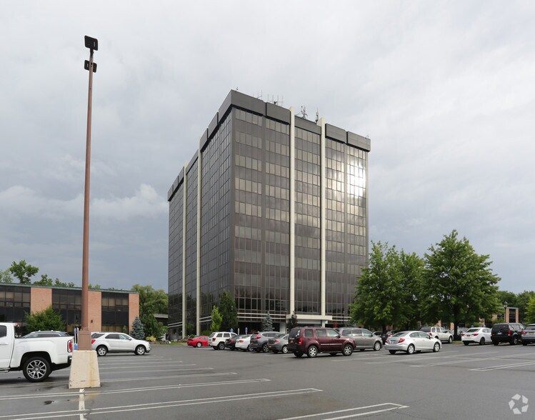 4 Tower Pl, Albany, NY for sale - Primary Photo - Image 1 of 1