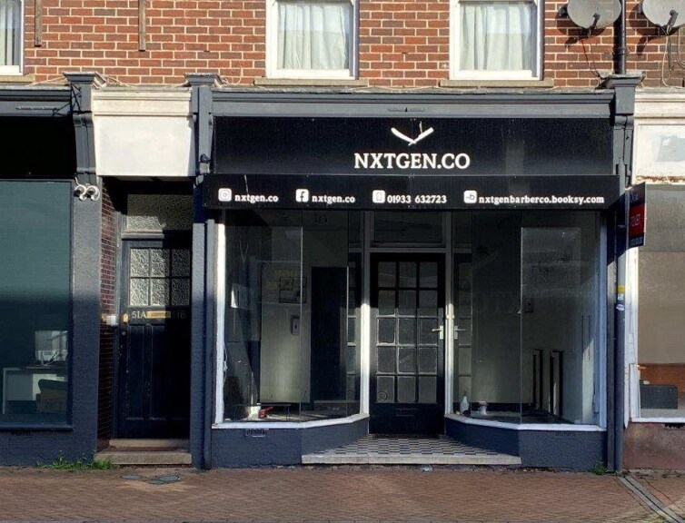 52 Oxford St, Wellingborough for sale Building Photo- Image 1 of 1