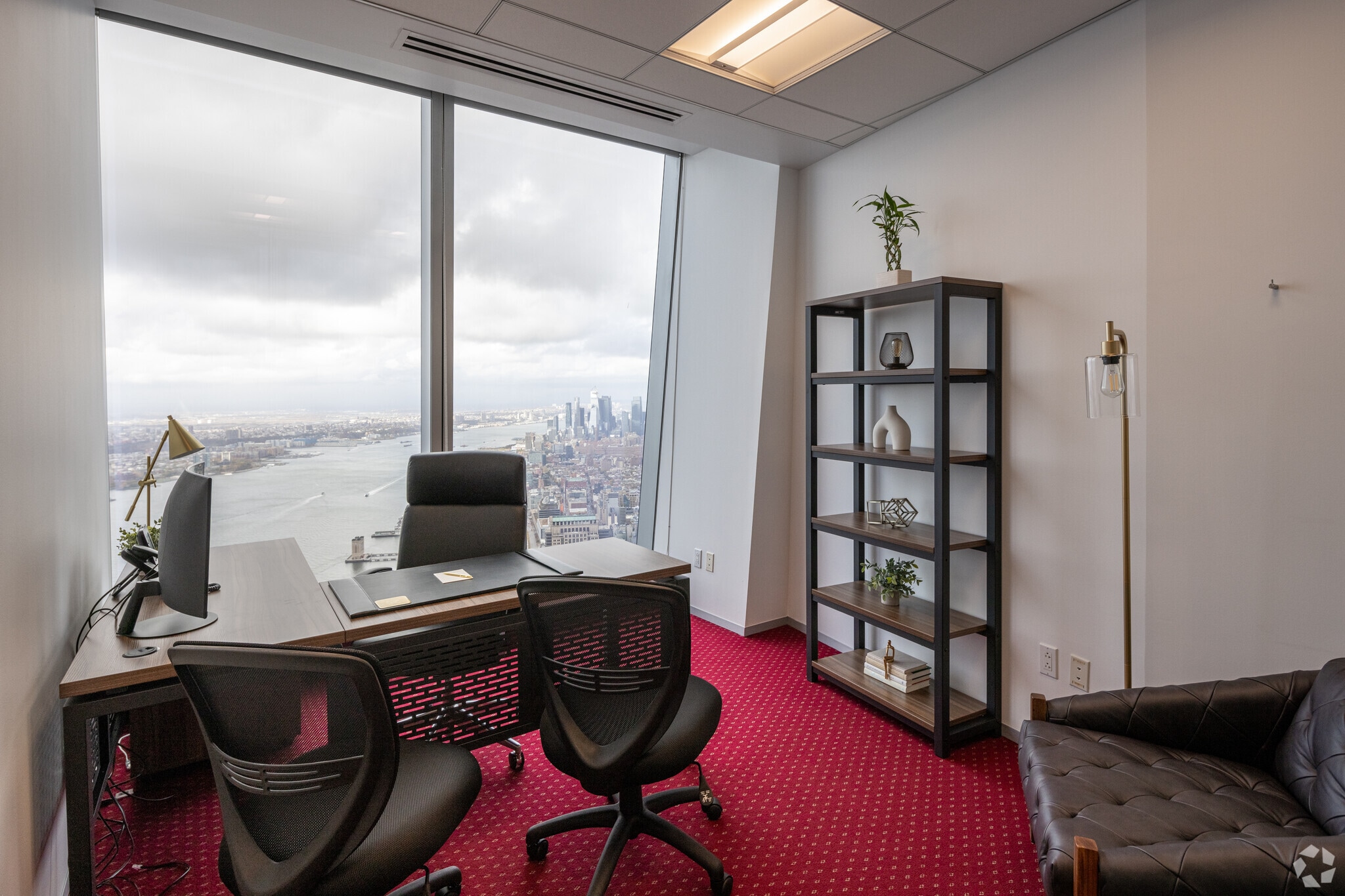One World Trade Center, New York, NY to rent Interior Photo- Image 1 of 22