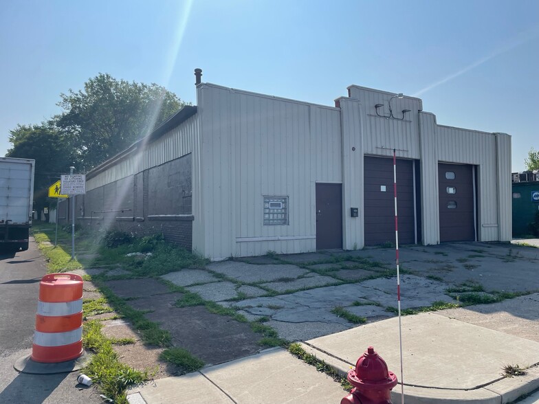 1811 Fillmore Ave, Buffalo, NY for sale - Primary Photo - Image 1 of 3