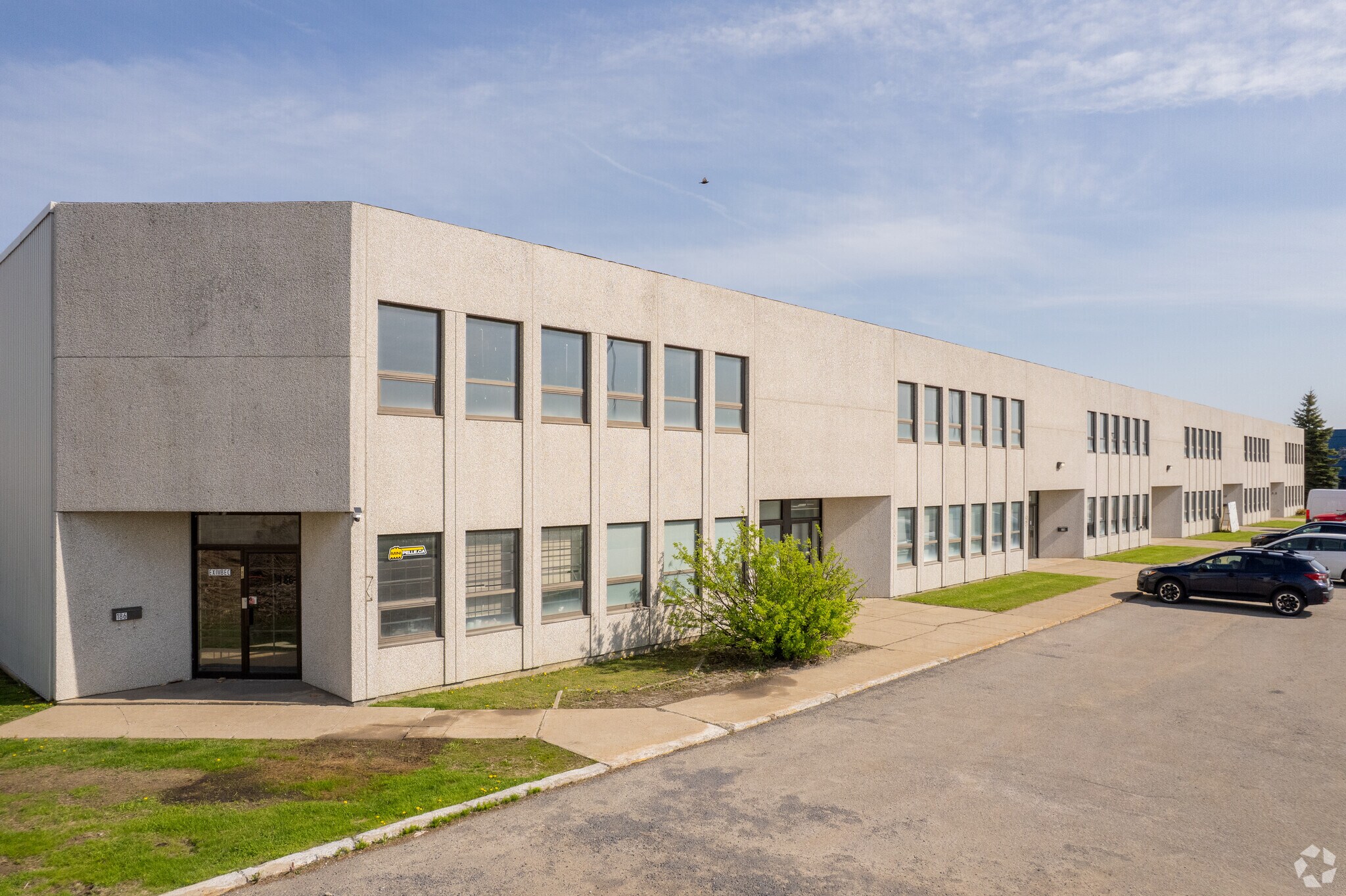 184-186 Rue Aimé-Vincent, Vaudreuil-dorion, QC for sale Building Photo- Image 1 of 1