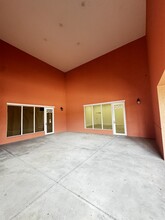 10650 Metro Pky, Fort Myers, FL for rent Building Photo- Image 1 of 9