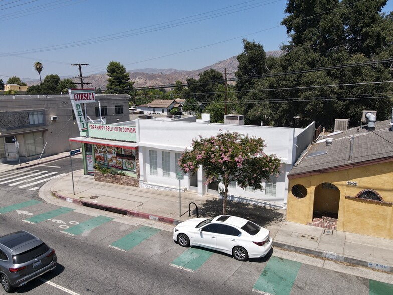 8109-8111 Foothill Blvd, Sunland portfolio of 2 properties for sale on LoopNet.co.uk - Building Photo - Image 3 of 22