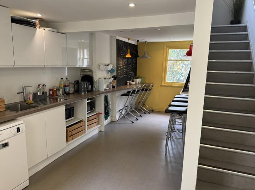 8 Well Walk, Cheltenham to rent Interior Photo- Image 1 of 3