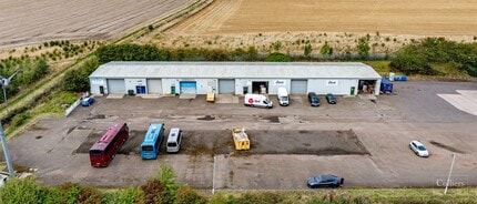 Nobel Rd, Dundee to rent Building Photo- Image 1 of 2