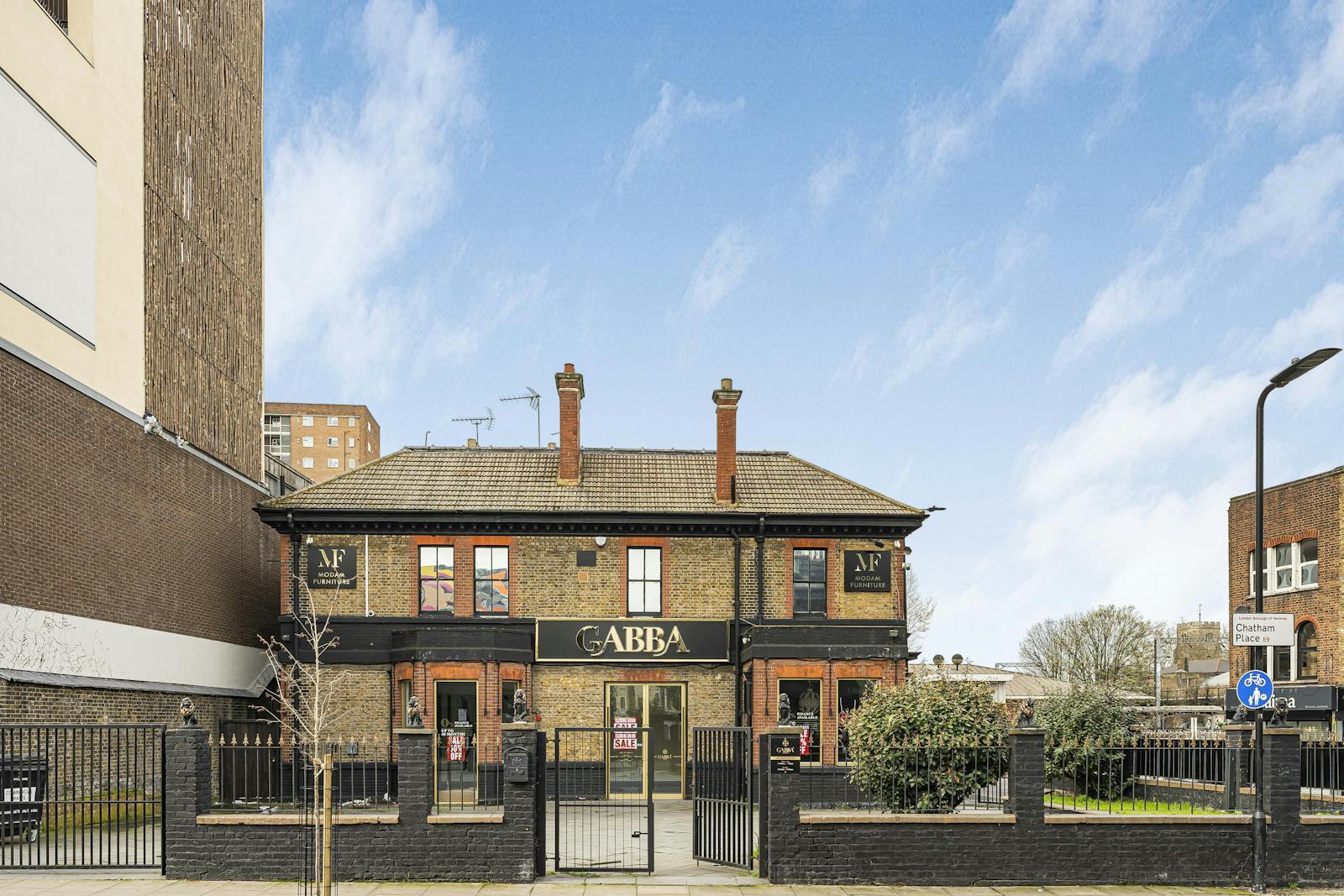 90 Morning Ln, London to rent Building Photo- Image 1 of 25