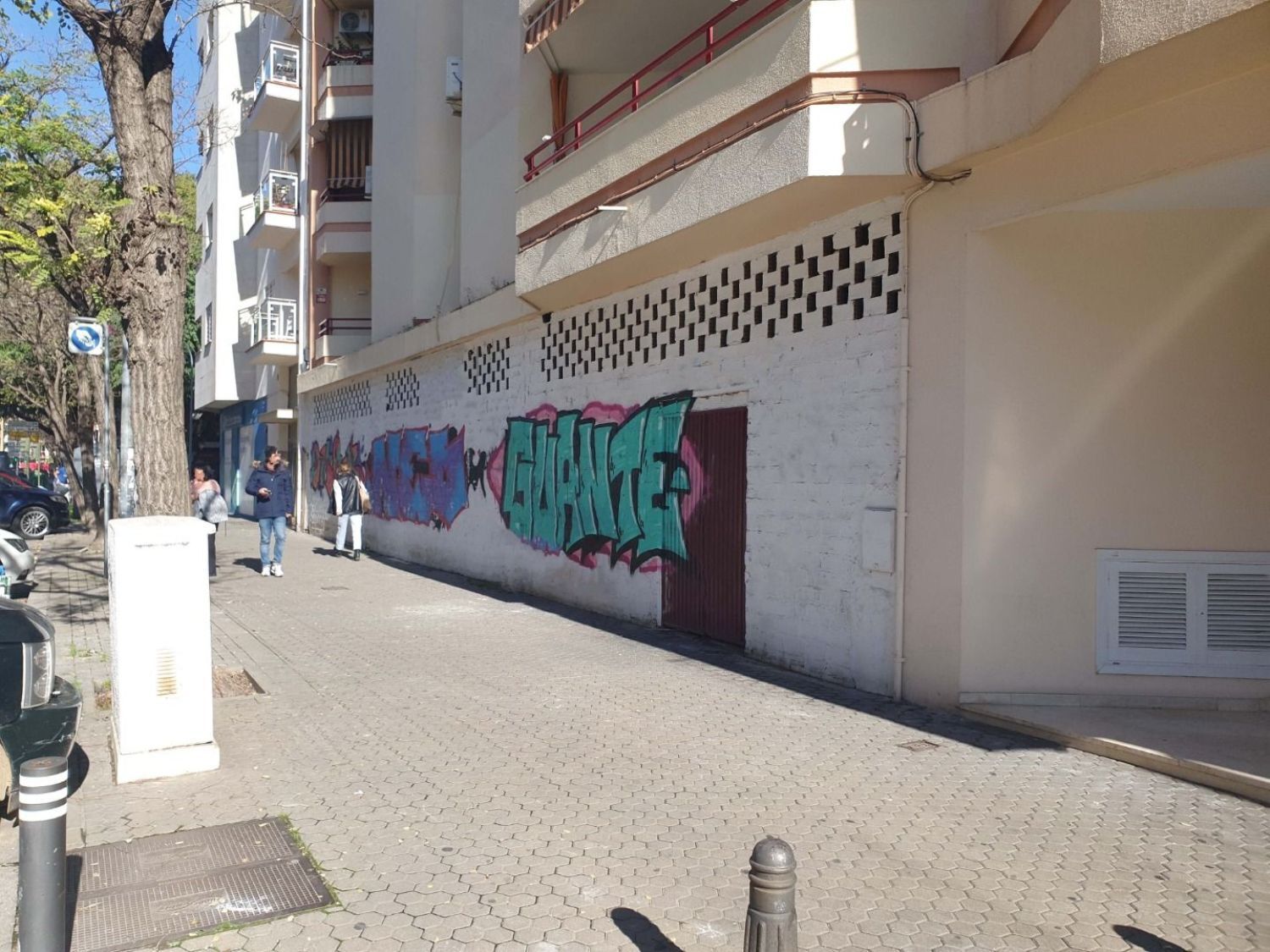 Retail in SEVILLA to rent Building Photo- Image 1 of 9