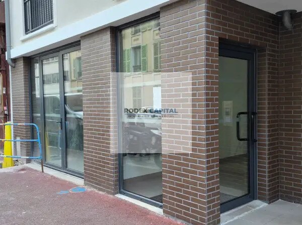 Retail in Suresnes to rent Building Photo- Image 1 of 7