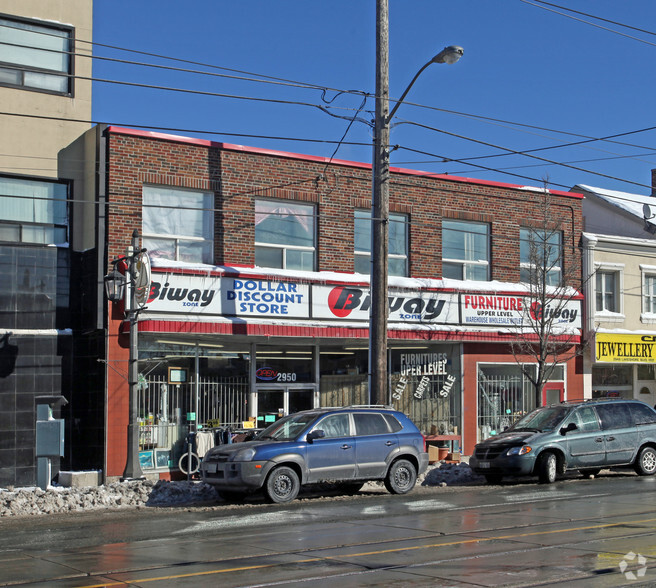 2950 Lake Shore Blvd W, Toronto, ON for sale - Building Photo - Image 2 of 4