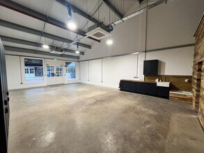 Soham Rd, Ely to rent Interior Photo- Image 1 of 8