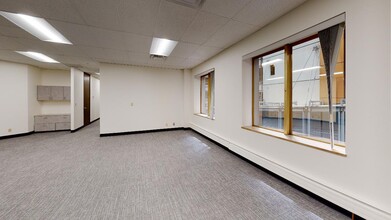 2033 6th Ave, Seattle, WA to rent Interior Photo- Image 1 of 4