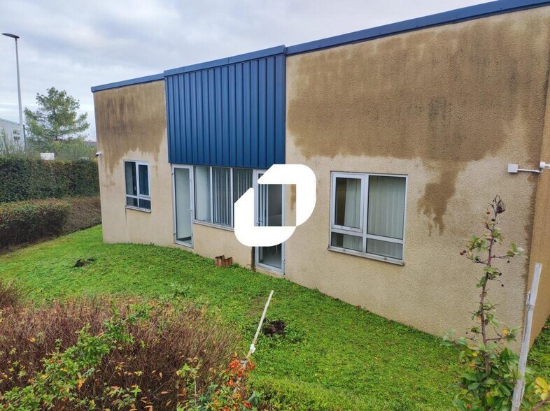Office in Linas for sale - Building Photo - Image 3 of 12