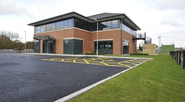 5-6 Earls Rd, Grangemouth to rent - Building Photo - Image 3 of 11