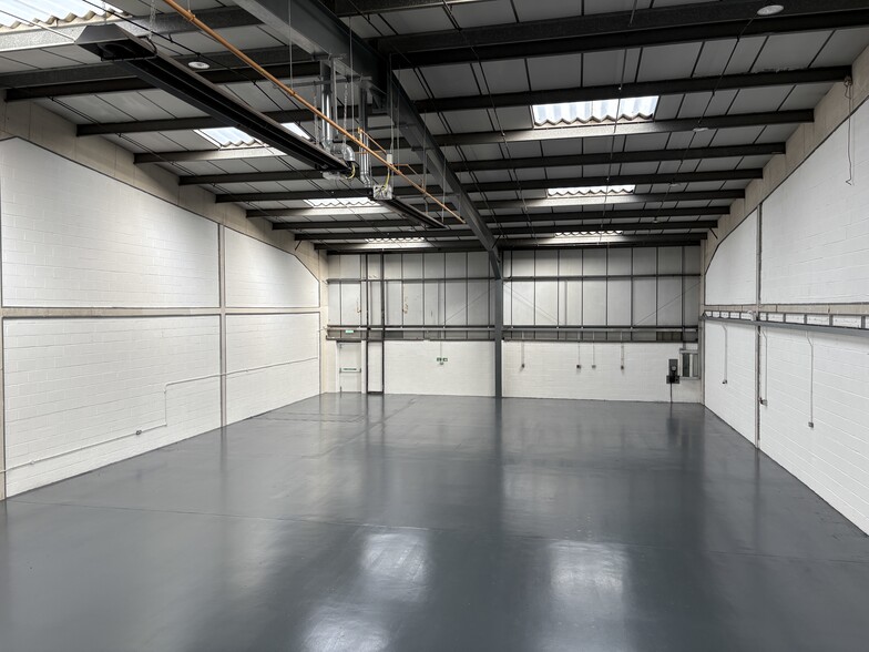 Hunting Park, Livingston to rent - Building Photo - Image 3 of 3