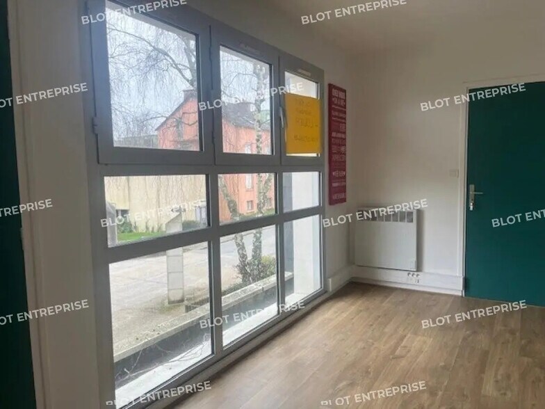 Office in Saint-Avé for sale - Interior Photo - Image 2 of 6