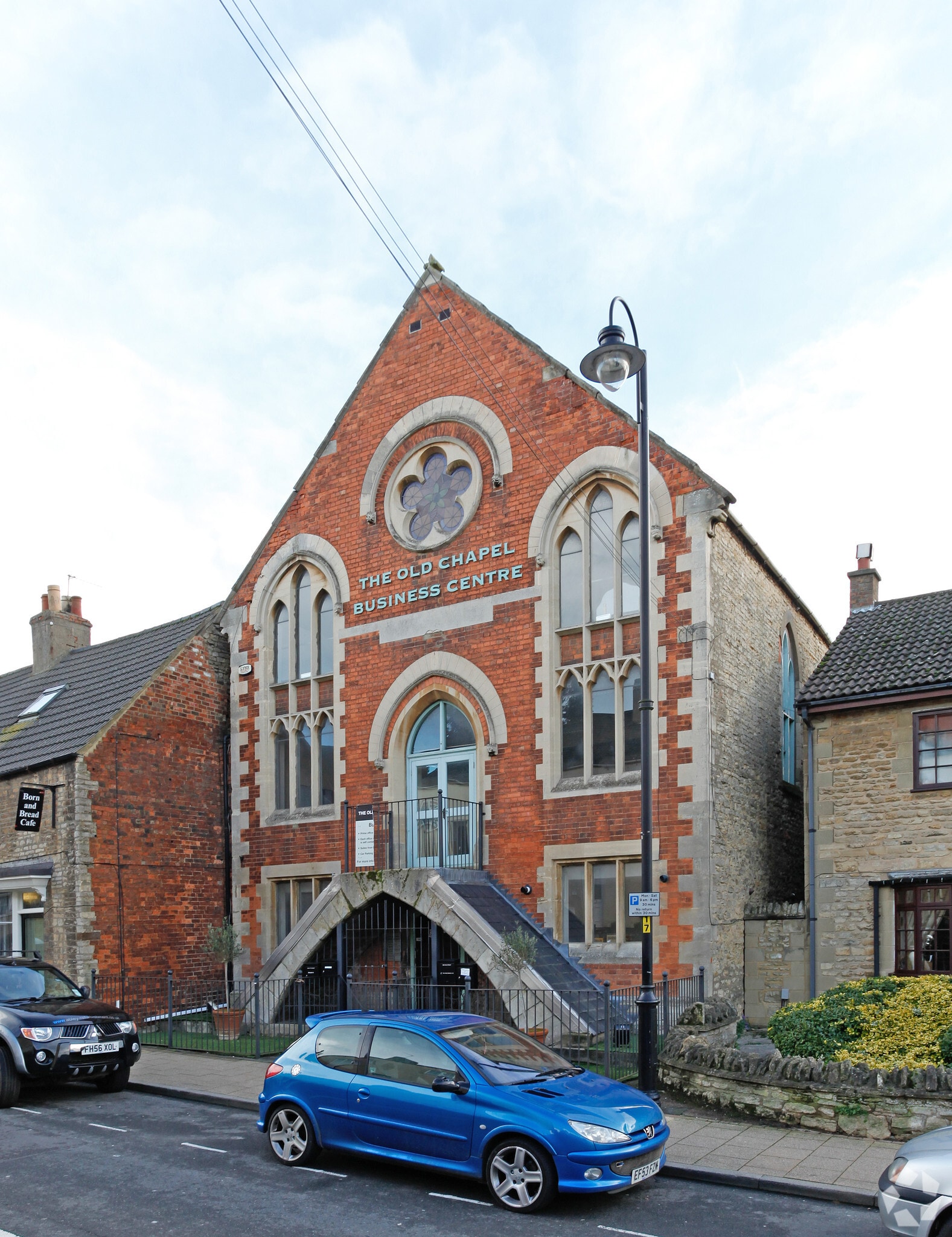 43B High St, Irthlingborough to rent Primary Photo- Image 1 of 3