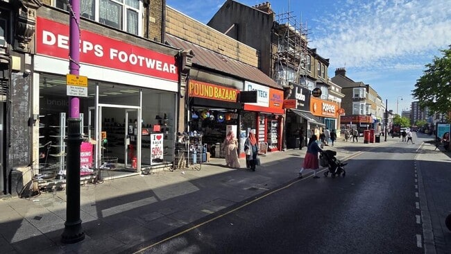 More details for 132 High St N, London - Office to Rent