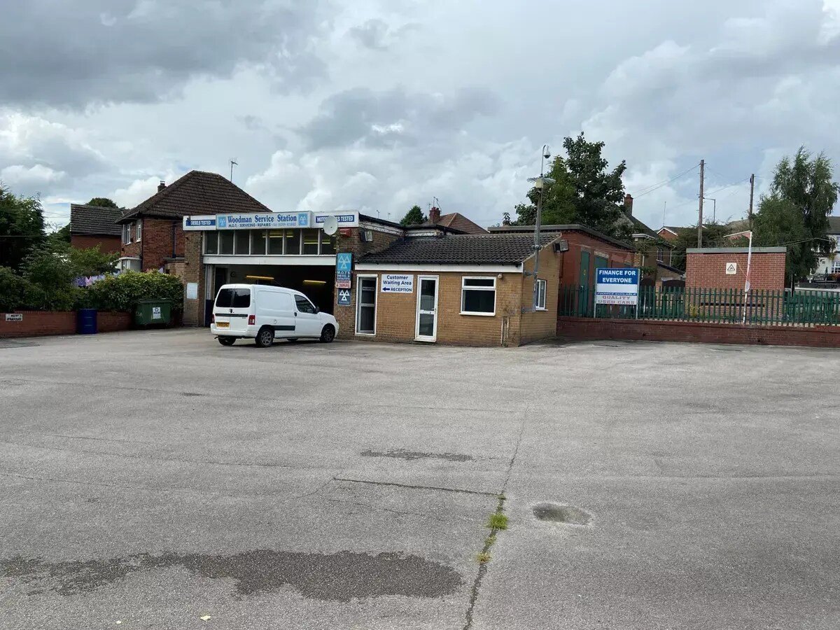 99 Warren Vale Rd, Mexborough for sale Primary Photo- Image 1 of 1