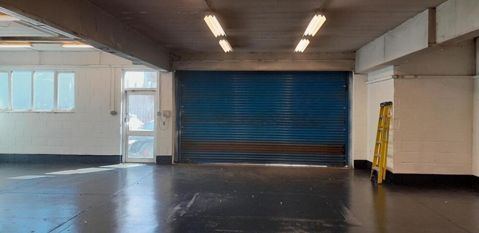 Unit 3 Brunswick Rd, Ashford to rent - Interior Photo - Image 3 of 5
