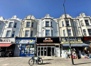 112 Askew Rd, London to rent Building Photo- Image 2 of 6