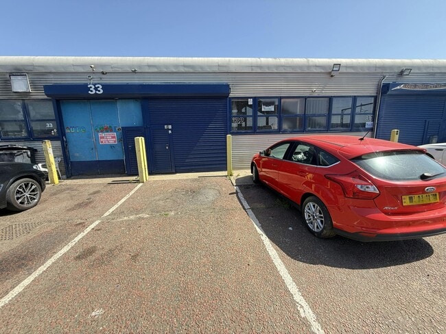 More details for 18-44 Benedict Sq, Peterborough - Industrial to Rent