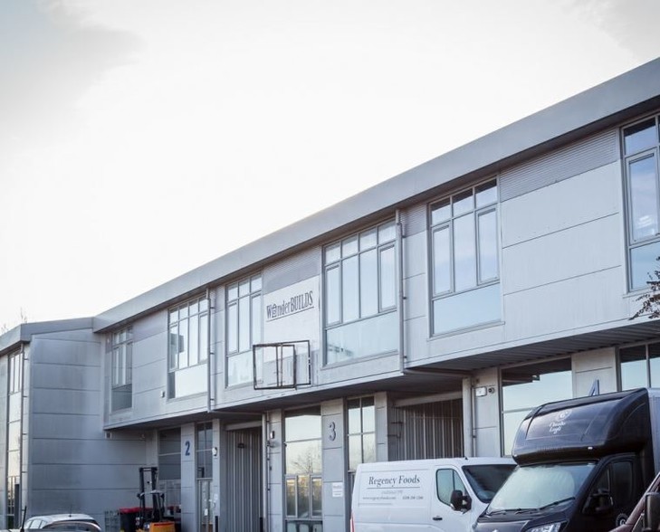 150 Coles Green Rd, London for sale - Building Photo - Image 1 of 1