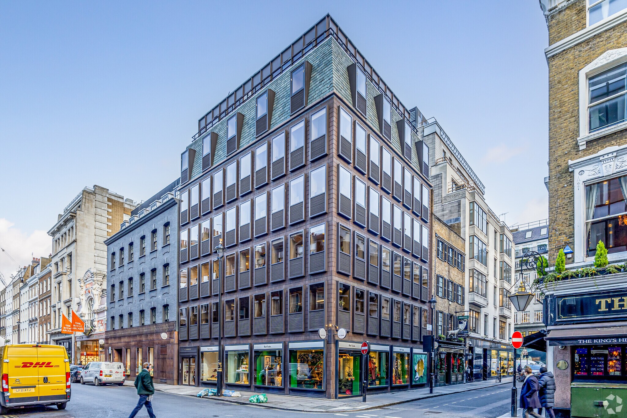 9-10 Albemarle St, London for sale Primary Photo- Image 1 of 1