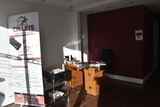 282 Halliwell Rd, Bolton to rent Interior Photo- Image 2 of 2