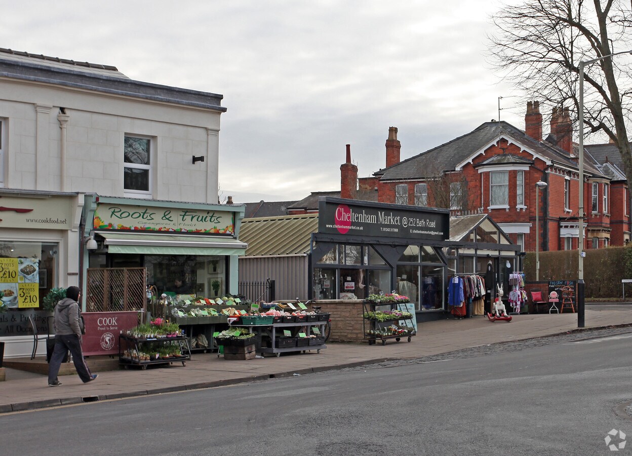 252 Bath Rd, Cheltenham GL53 7NB UK