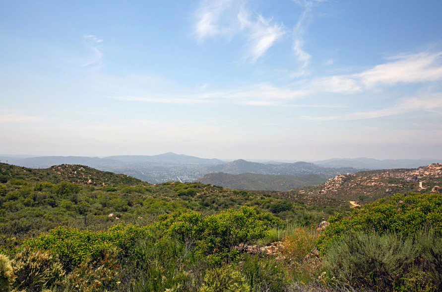 16155 Poway Rd, Poway, CA for sale - Primary Photo - Image 1 of 1