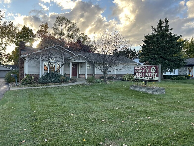 950 S Lapeer Rd, Oxford, MI for sale - Primary Photo - Image 1 of 7