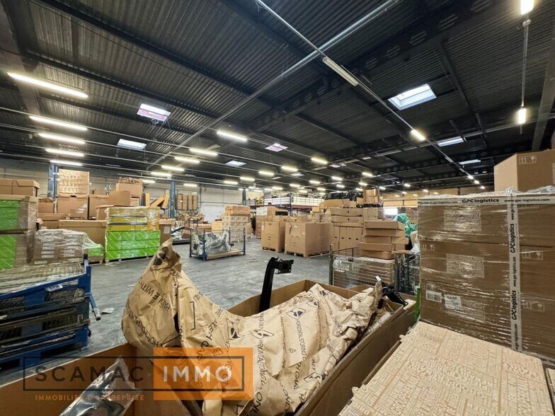 Industrial in Villebon-sur-Yvette to rent - Interior Photo - Image 2 of 12