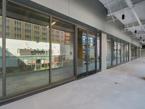 750 W 7th St, Los Angeles, CA for rent Building Photo- Image 1 of 9