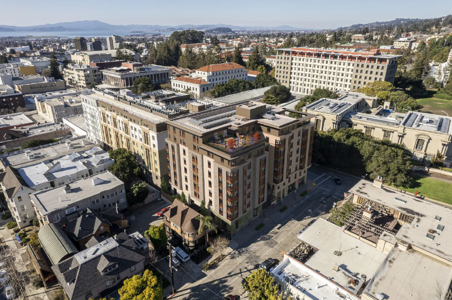 2590 Bancroft Way, Berkeley, CA for rent - Building Photo - Image 1 of 4