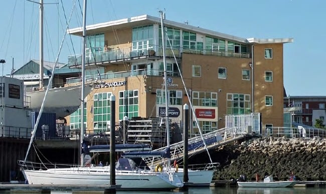 More details for Mumby Rd, Gosport - Office to Rent