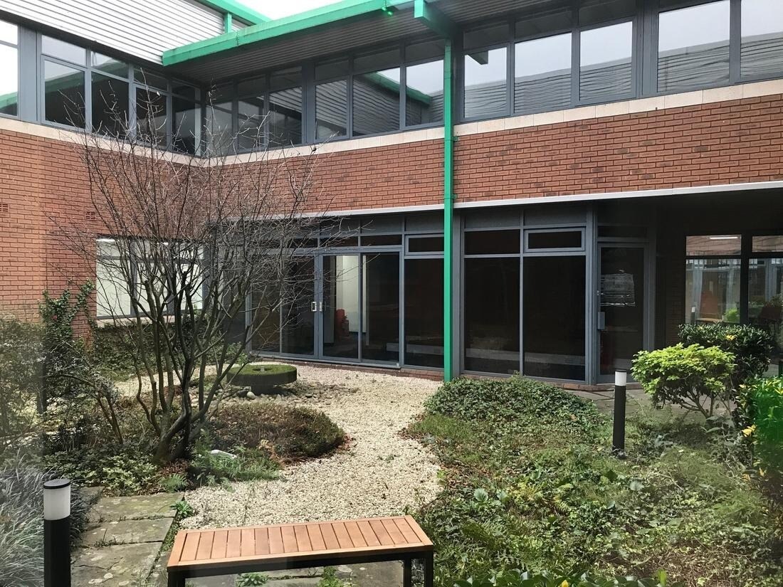 Dowlais Rd, Cardiff to rent Building Photo- Image 1 of 5